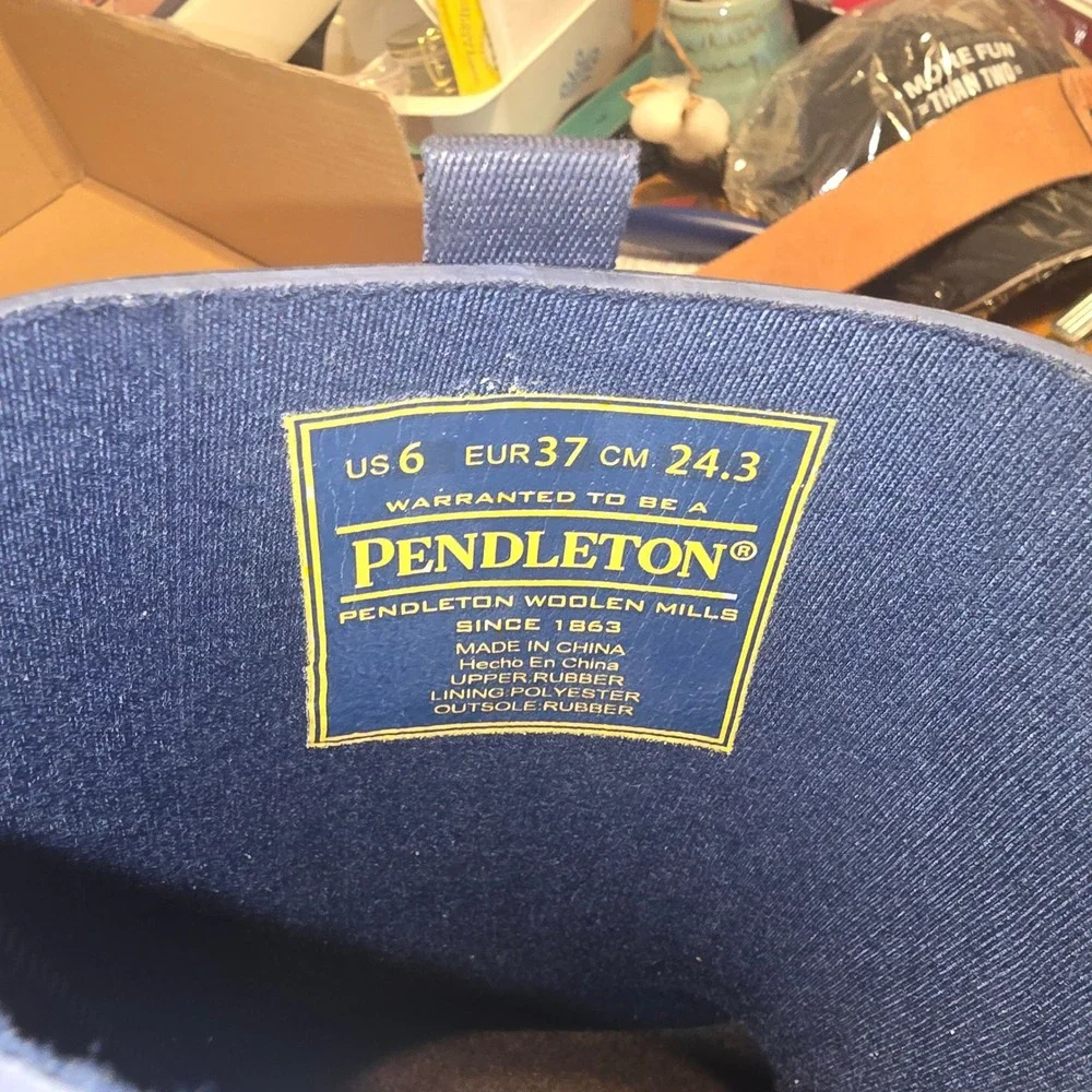 Pendleton Diamond Peak Mid Boot 6 Kids Navy Geometric Waterproof Rain Boots